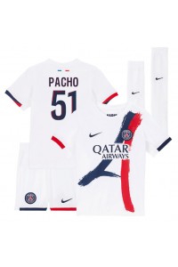 Paris Saint-Germain Willian Pacho #51 Babytruitje Uit tenue Kind 2024-25 Korte Mouw (+ Korte broeken)